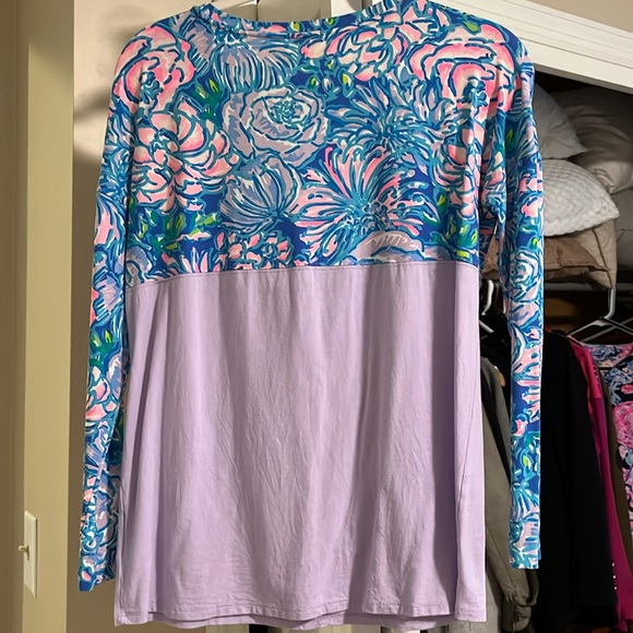 Lilly Pulitzer Finn Top - Picture 2 of 4